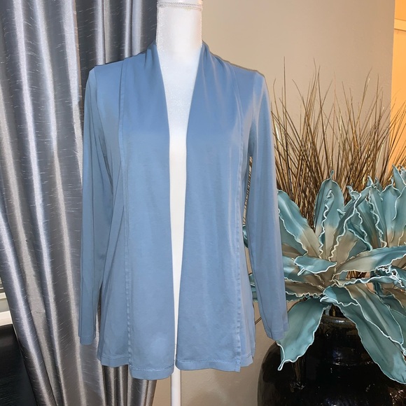 L.L.Bean blue cotton cardigan - Picture 4 of 14